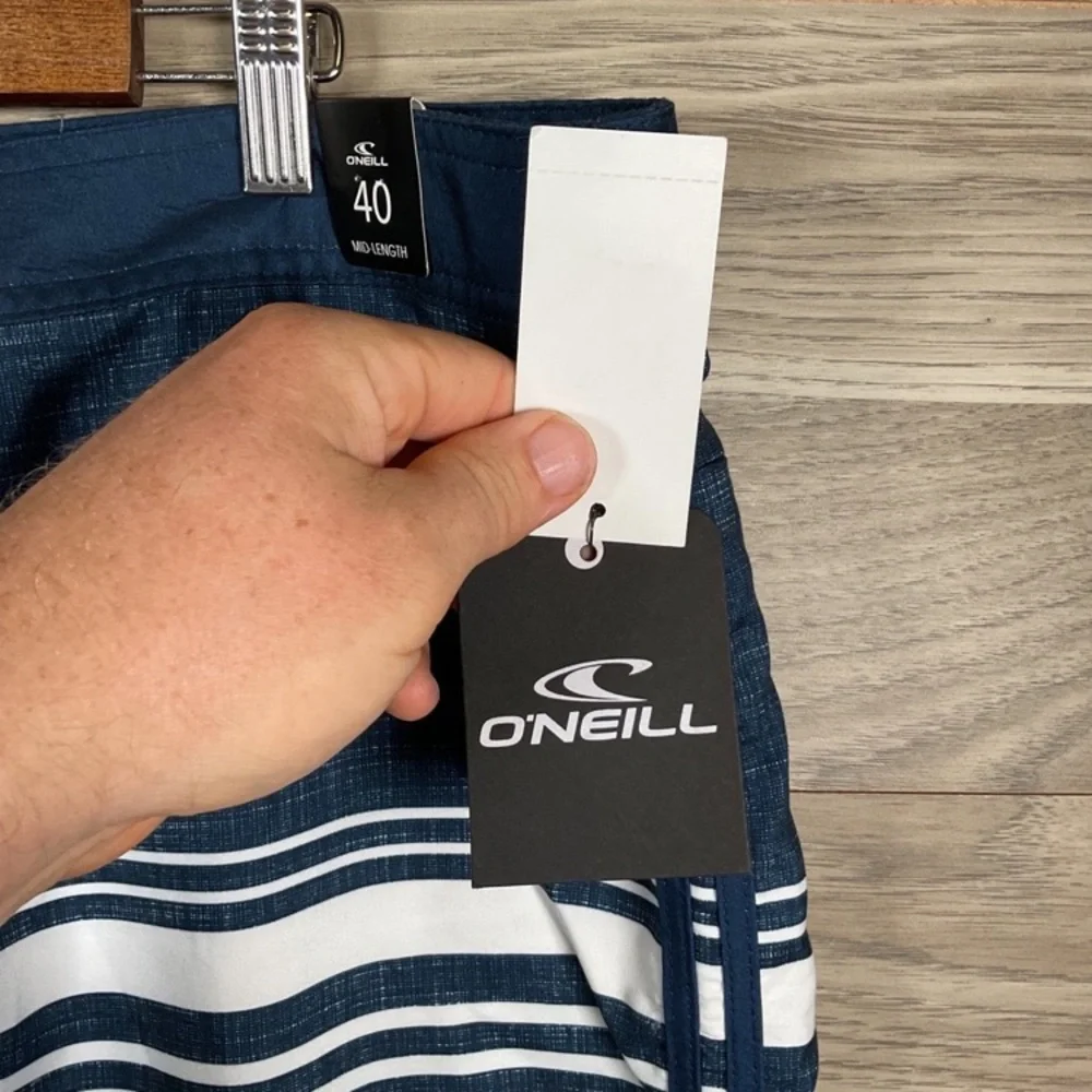 O'Neill NWT Color-Block Striped 100% Polyester Boardshorts - Picture 2 of 11